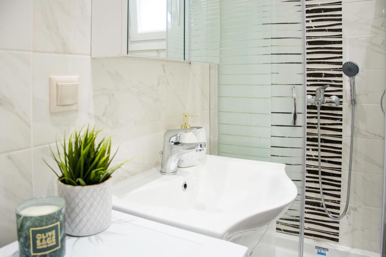 Aurelia Seaside Apartment *